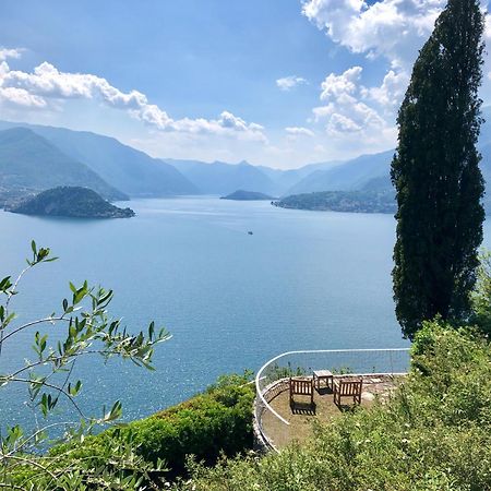 Castello Di Vezio In The Village วาเรนนา ภายนอก รูปภาพ