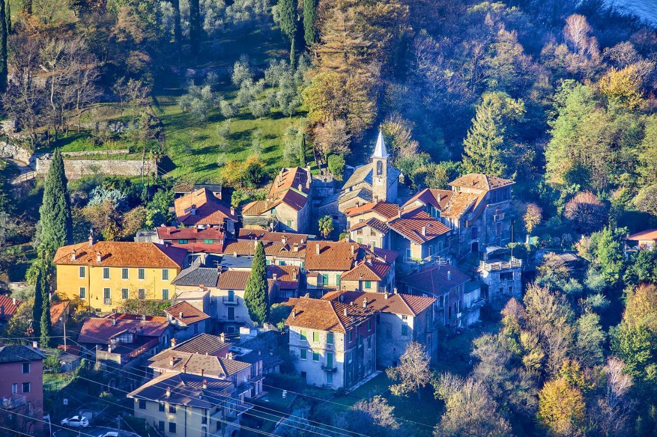 Castello Di Vezio In The Village วาเรนนา ภายนอก รูปภาพ