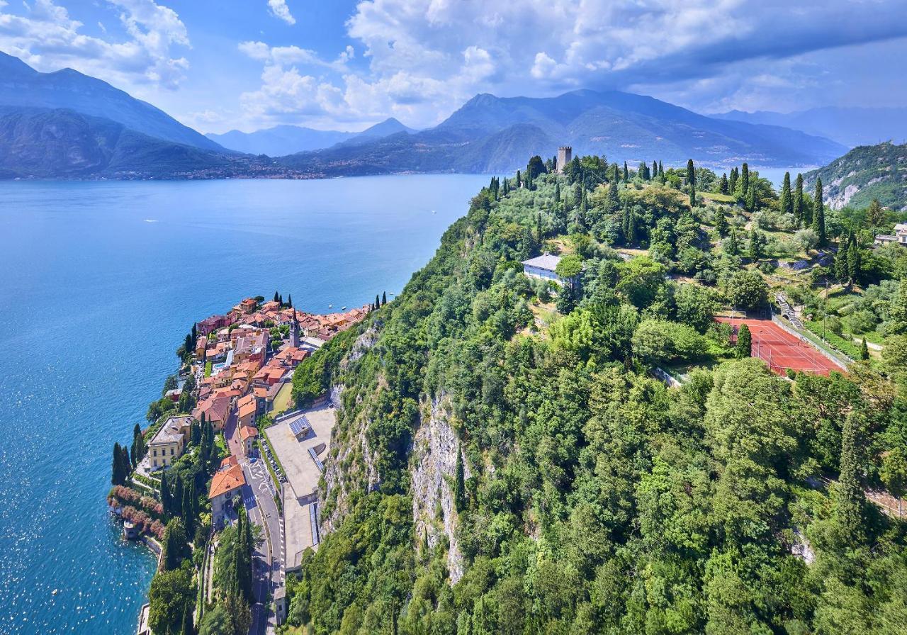 Castello Di Vezio In The Village วาเรนนา ภายนอก รูปภาพ