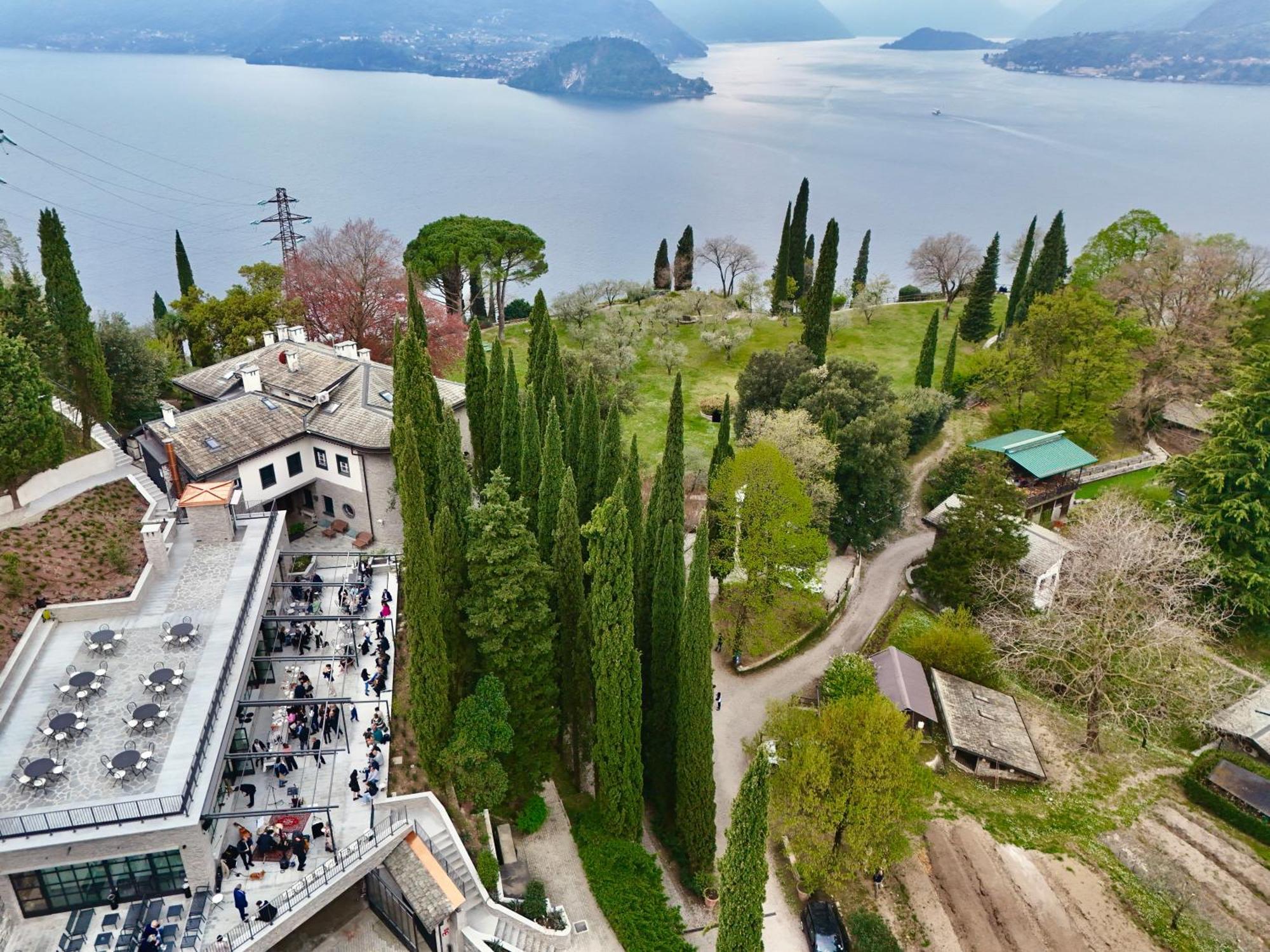 Castello Di Vezio In The Village วาเรนนา ภายนอก รูปภาพ